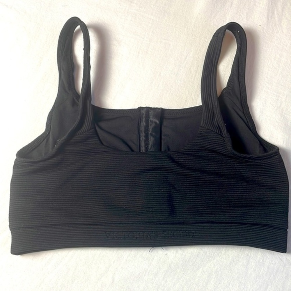 Victoria's Secret Black‎ Sports Bra, Bralette, Back hooks, Size XL